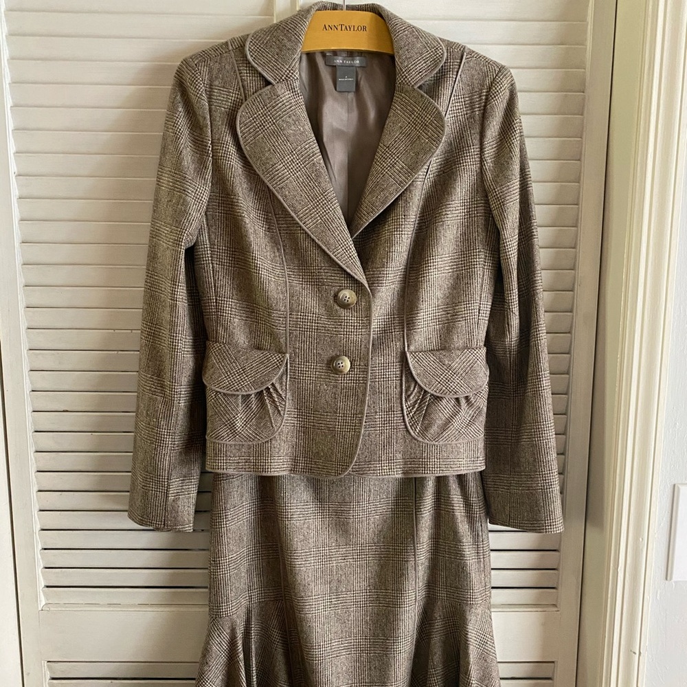 Suit